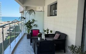 EER Beach Studios Mamaia
